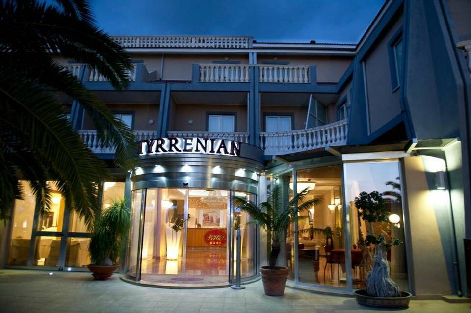 Park Hotel Tyrrenian 1