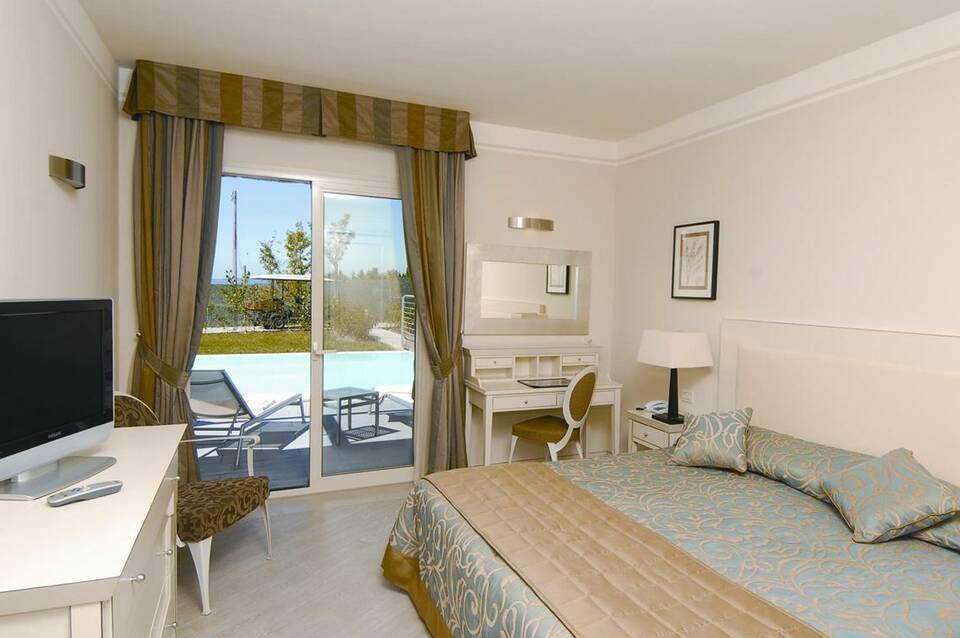 Parc Hotel Germano Suite & Apartments 1