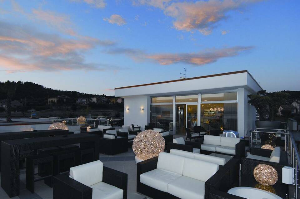 Parc Hotel Germano Suite & Apartments 3