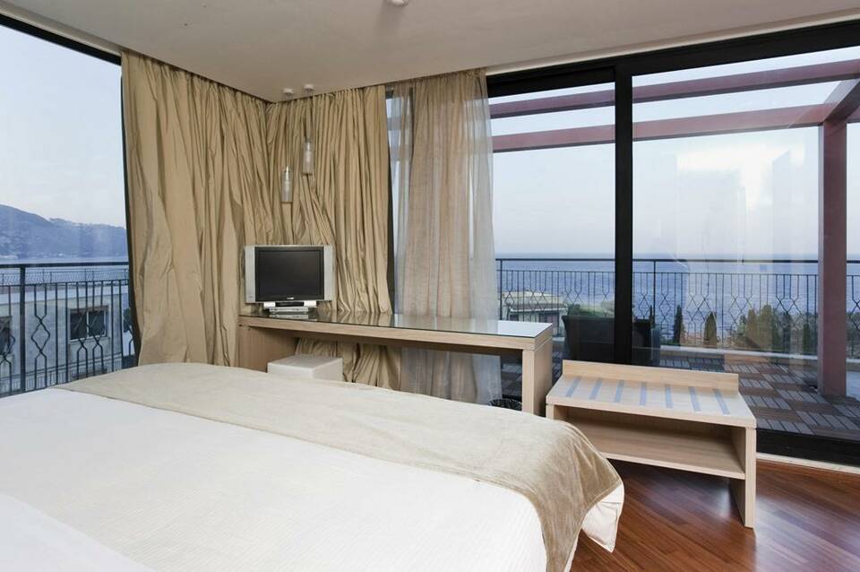 Villa Esperia 4