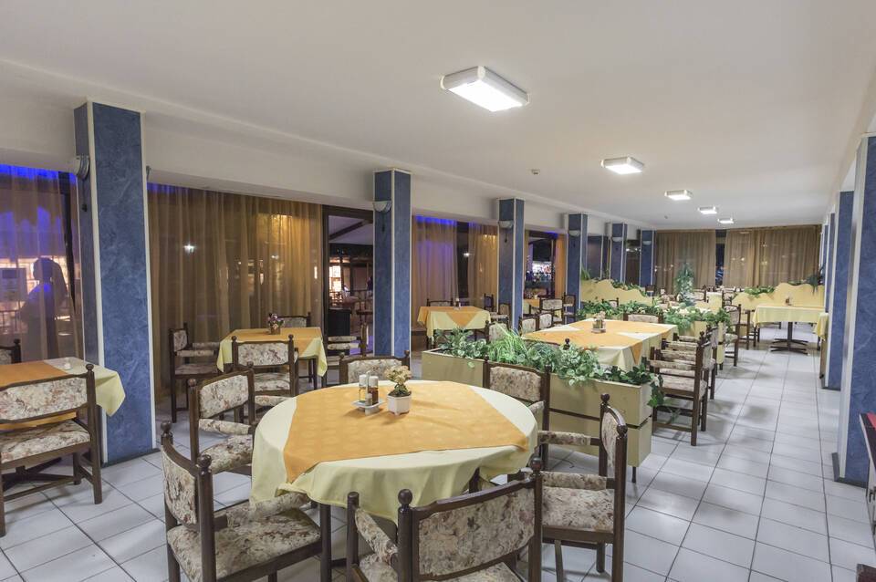 Hotel Kamchia Park 1