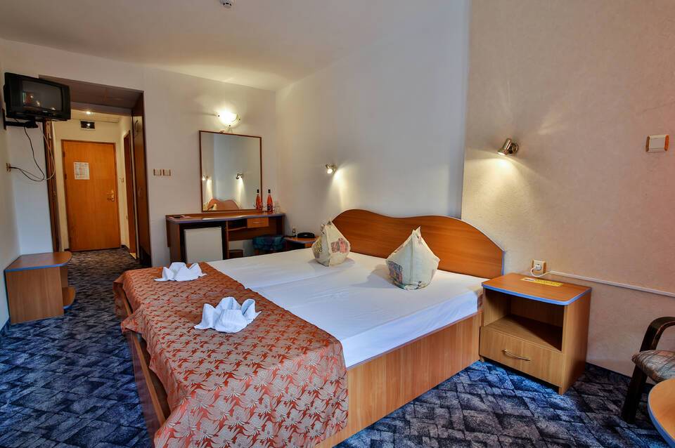 Hotel Kamchia Park 2