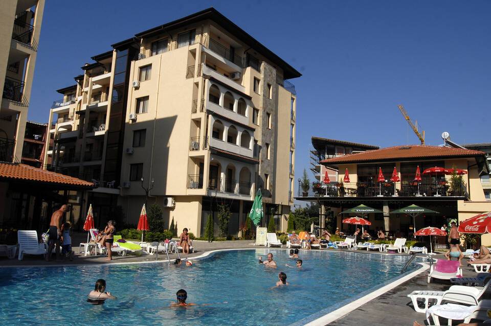 Hotel Rose Village 5
