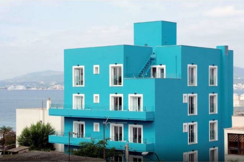 UR Portofino  3