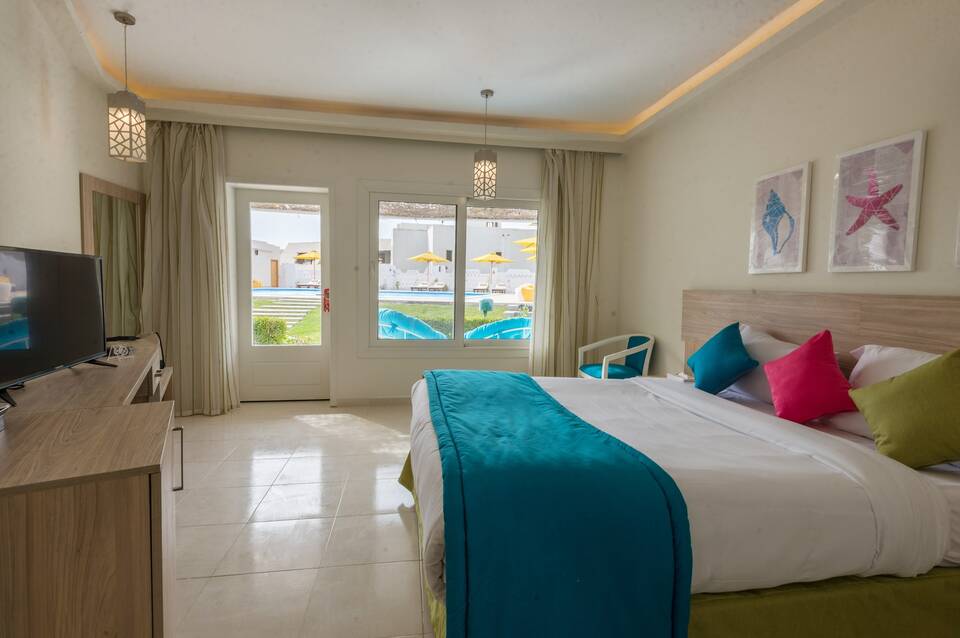 Shams Lodge Water Sports Resort 4