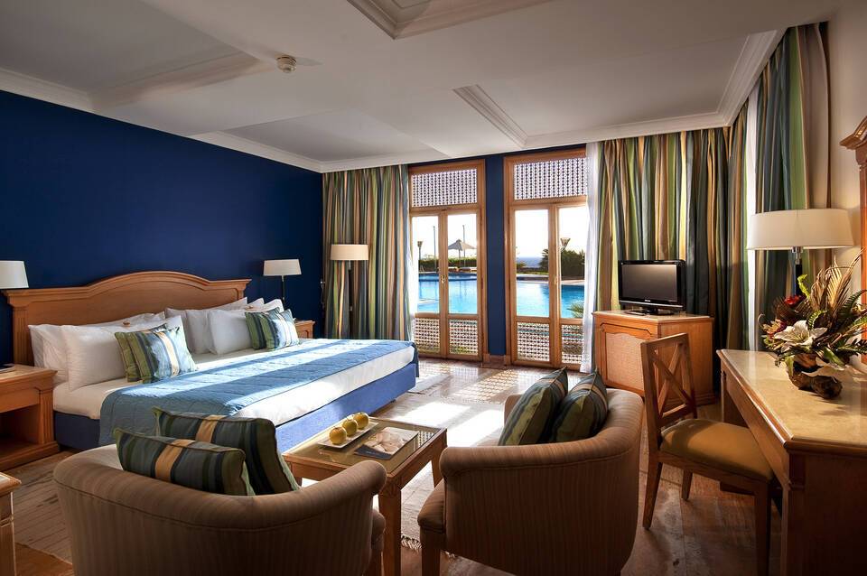 Reef Oasis Beach Resort 5