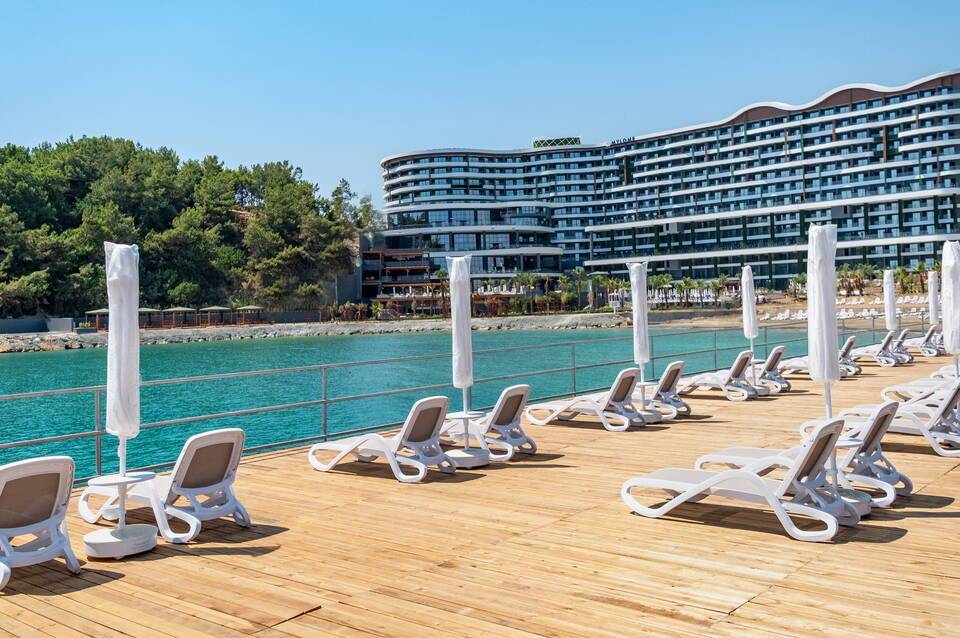 Mylome Luxury Hotel & Resort 4