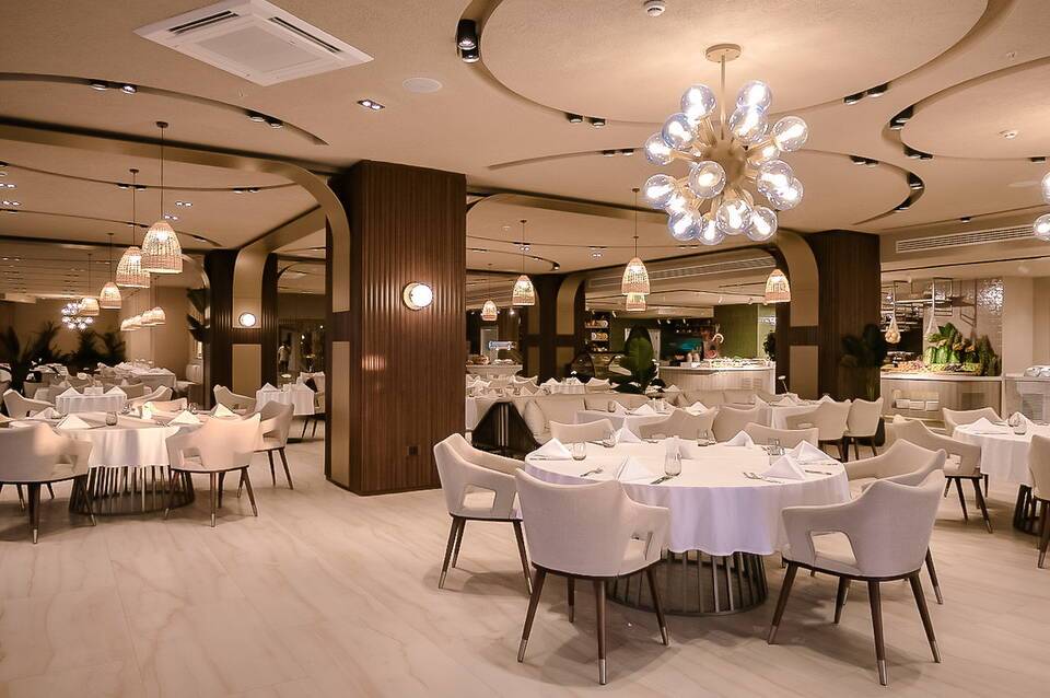 Liu Resorts 3