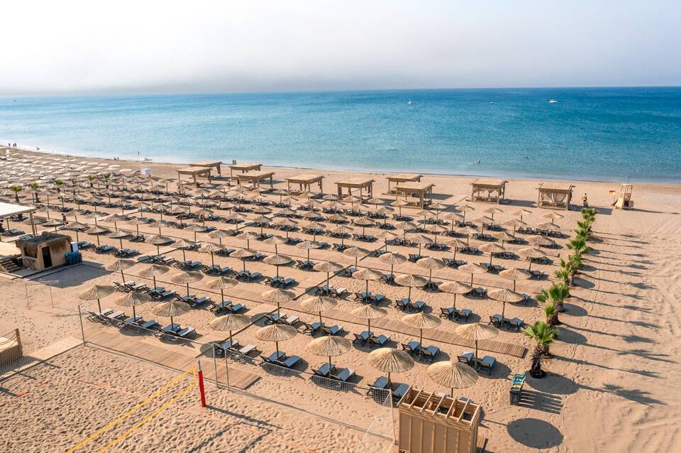 Liu Resorts 5