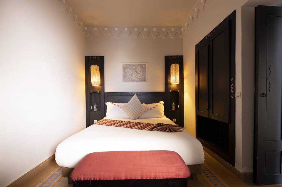 Borjs Hotel Suites & SPA 4