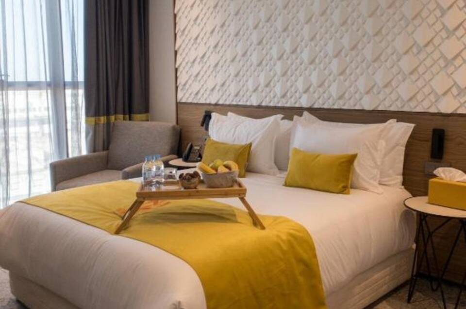 New Hotel 1