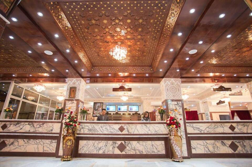 Hotel Les Ambassadeurs 2