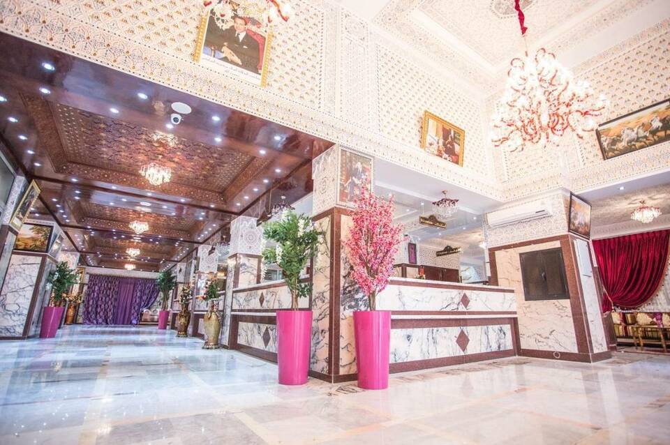 Hotel Les Ambassadeurs 1