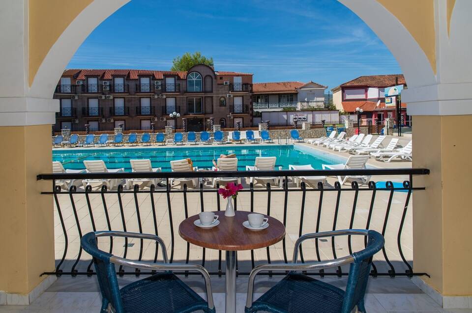 Hotel Perkes Complex 2