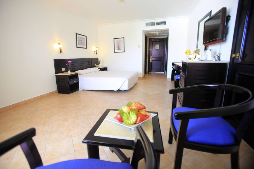 Jaz Palmariva Beach Resort 4