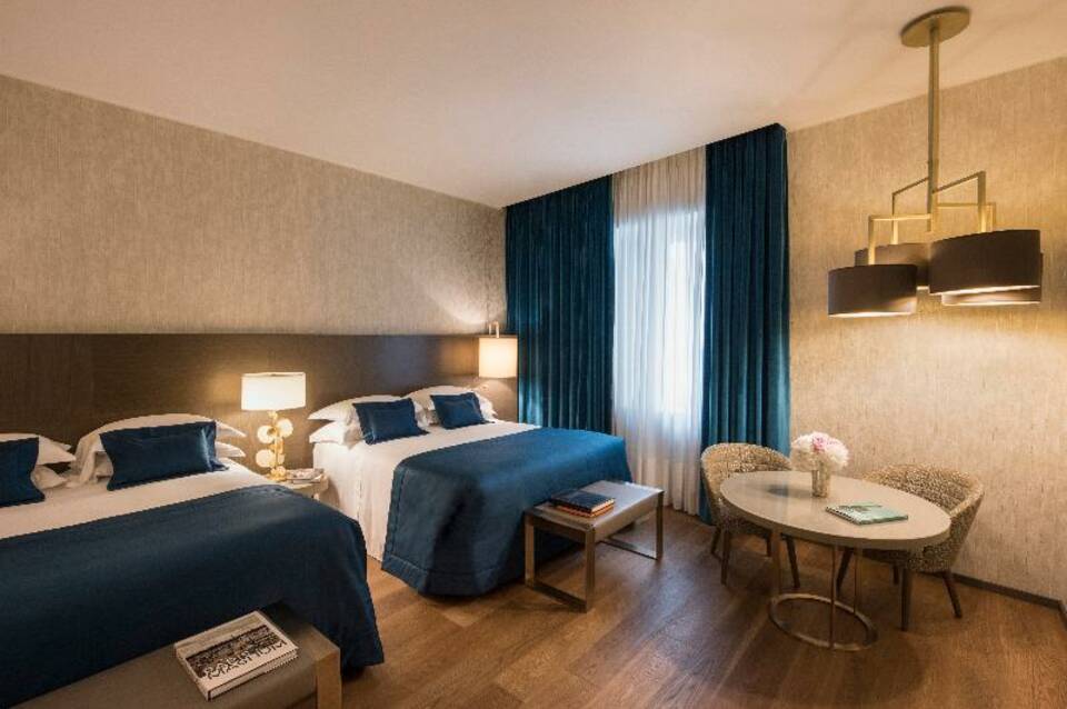 Rosa Grand Milano 2