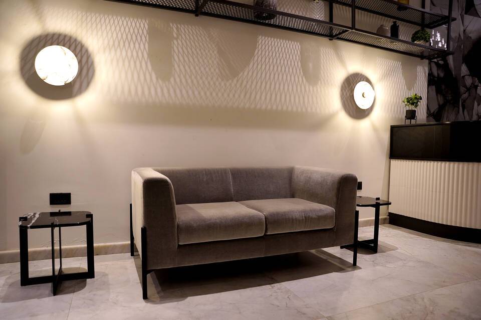 The Londoner Hotel 3