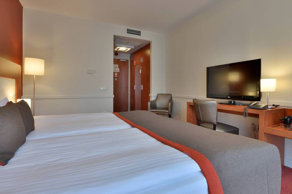 City Inn 5