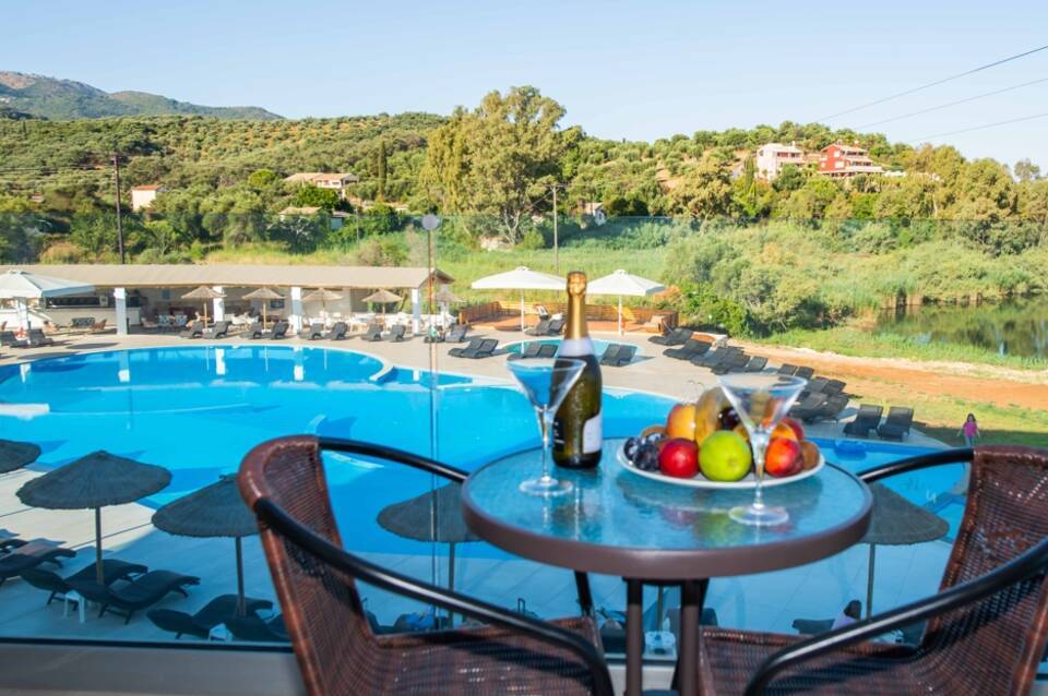Laguna Holiday Resort 2