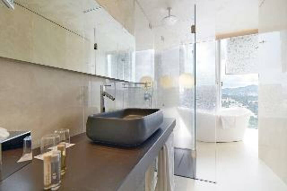Maritim Hotel Plaza Tirana 1