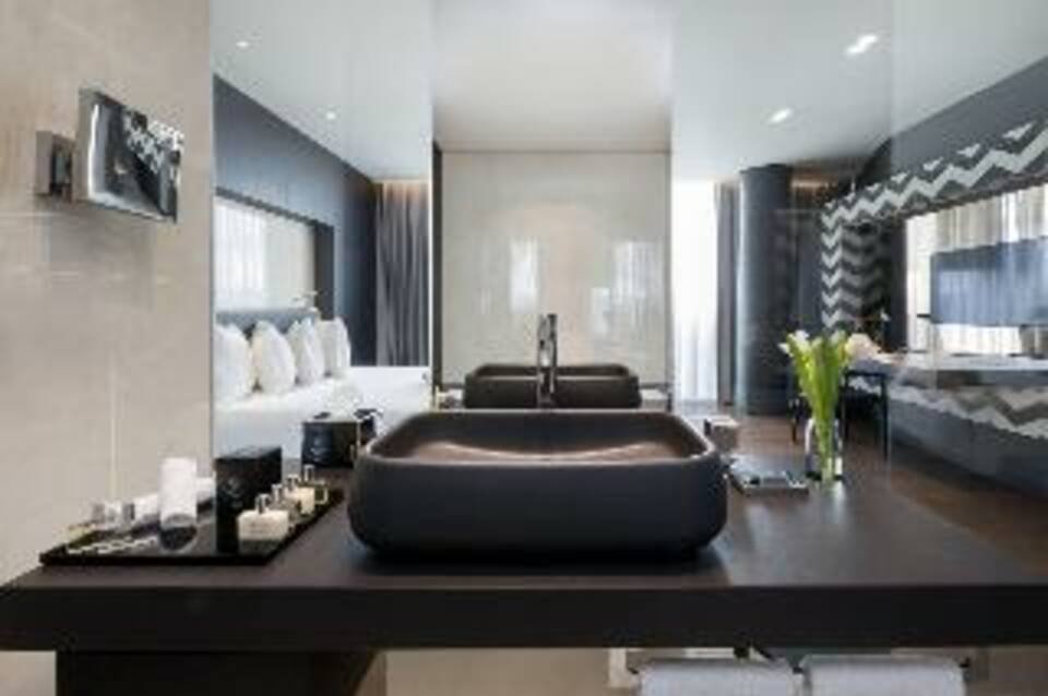 Maritim Hotel Plaza Tirana 4