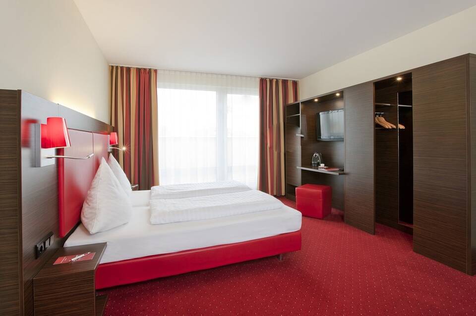 PLAZA INN Graz City 4