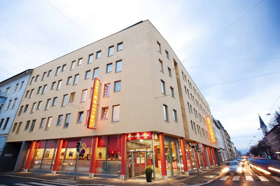 PLAZA INN Graz City 1