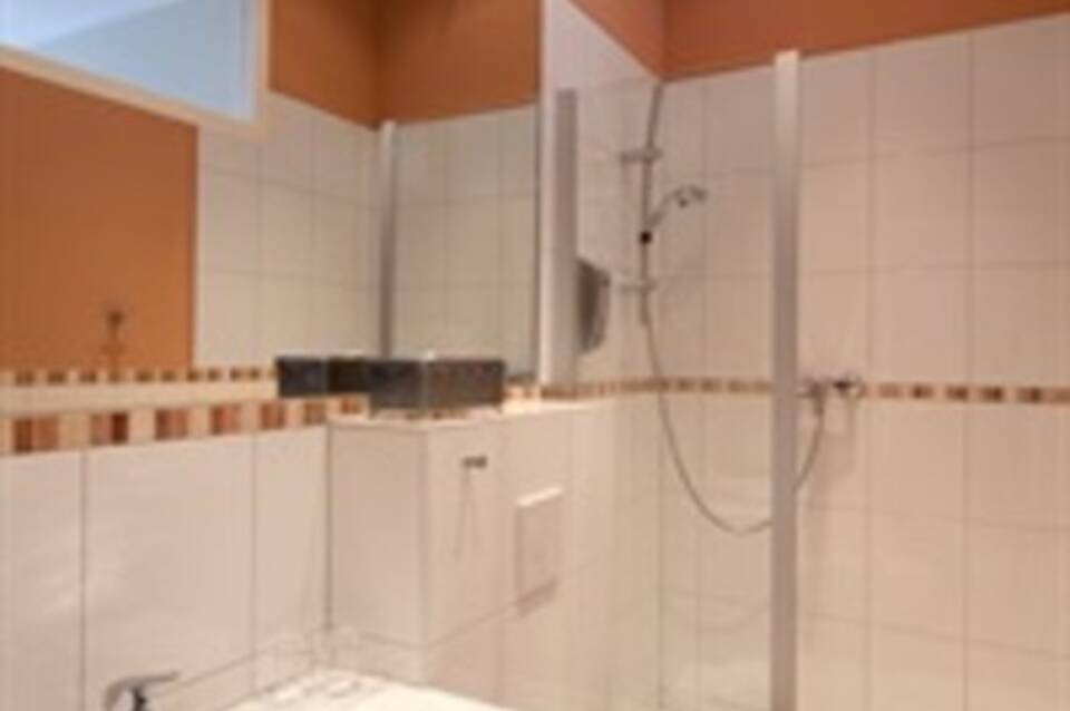 Air In Berlin Hotel 4
