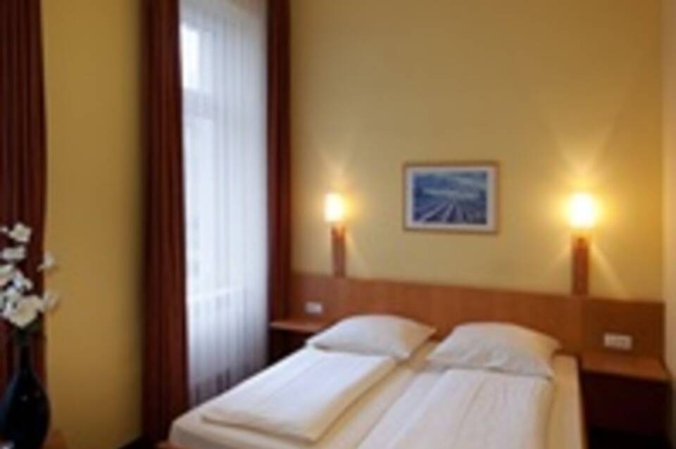 Air In Berlin Hotel 5