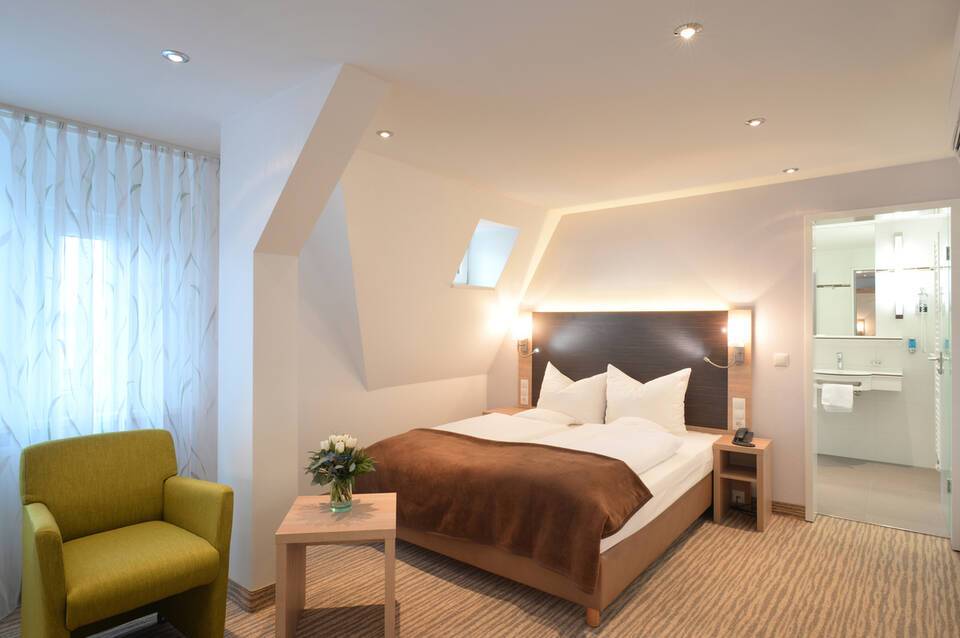 Ringhotel Loew's Merkur 5