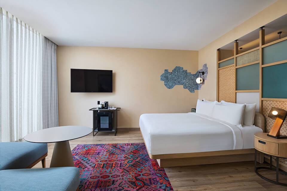 Aloft Playa del Carmen 3