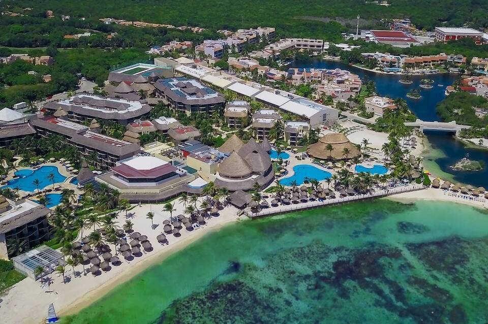 Catalonia Yucatan Beach Resort & Spa 3