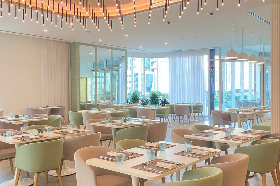 Holiday Inn Dubai Business Bay 1