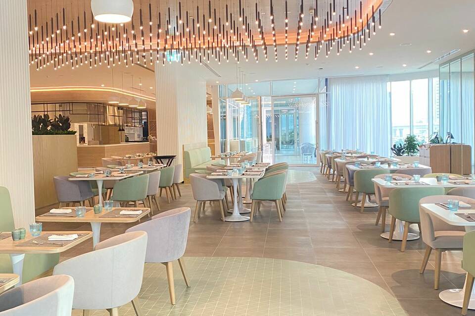 Holiday Inn Dubai Business Bay 2