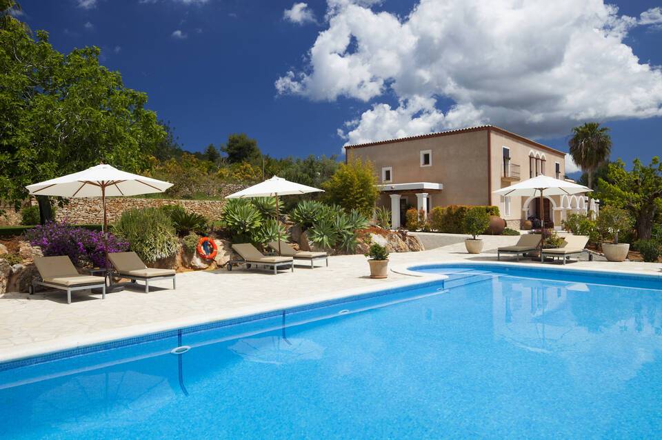 CAN PLANELLS AGROTURISMO inkl. Mietwagen 1