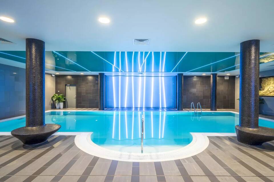 Wellton Riverside Spa Hotel 1