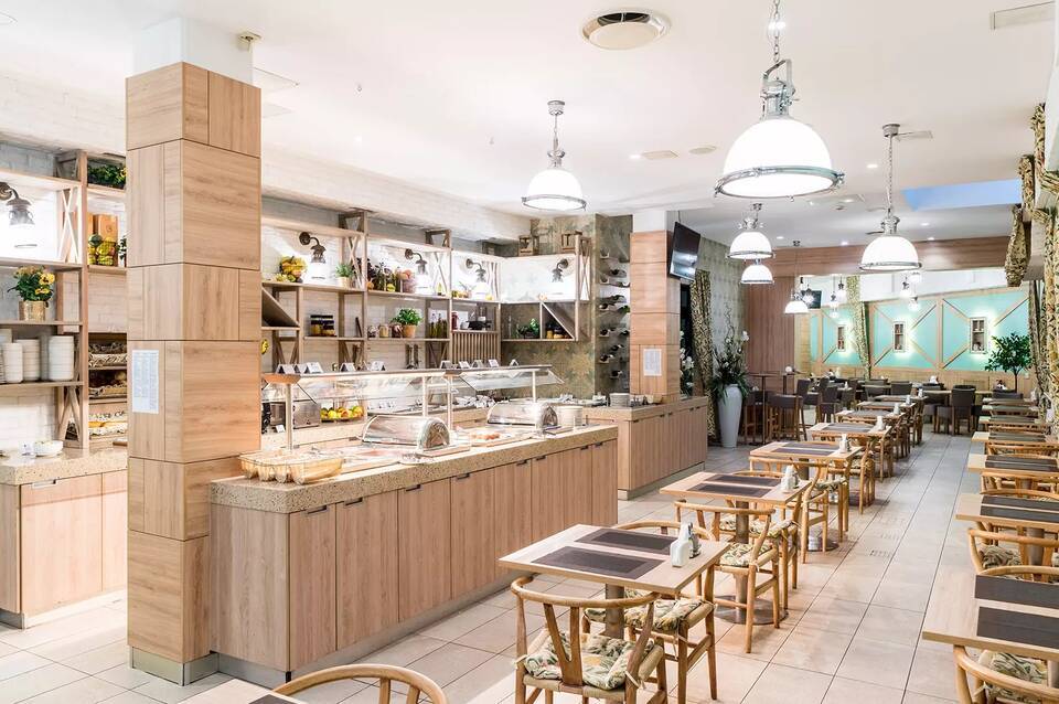 Wellton Riga Hotel & Spa 1