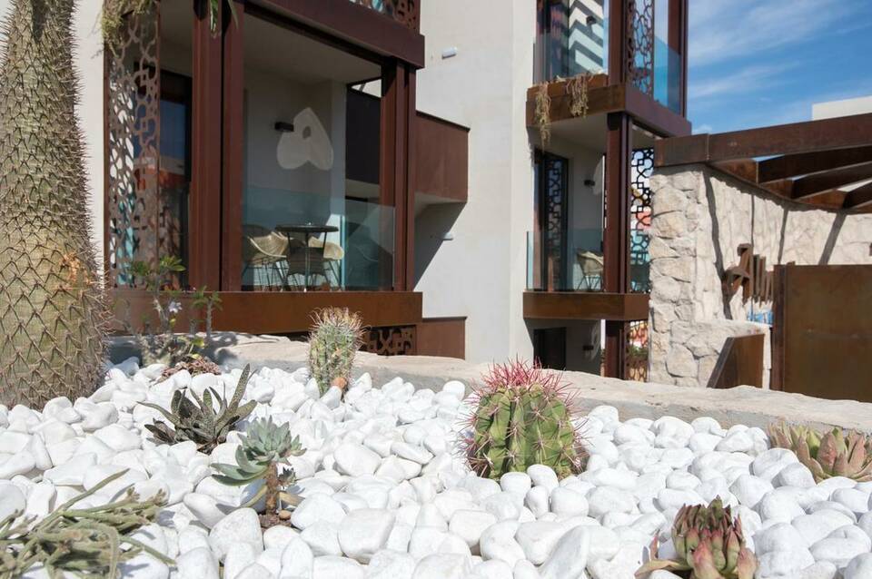 Alhambra Boutique Apartments by PMC Resorts 5