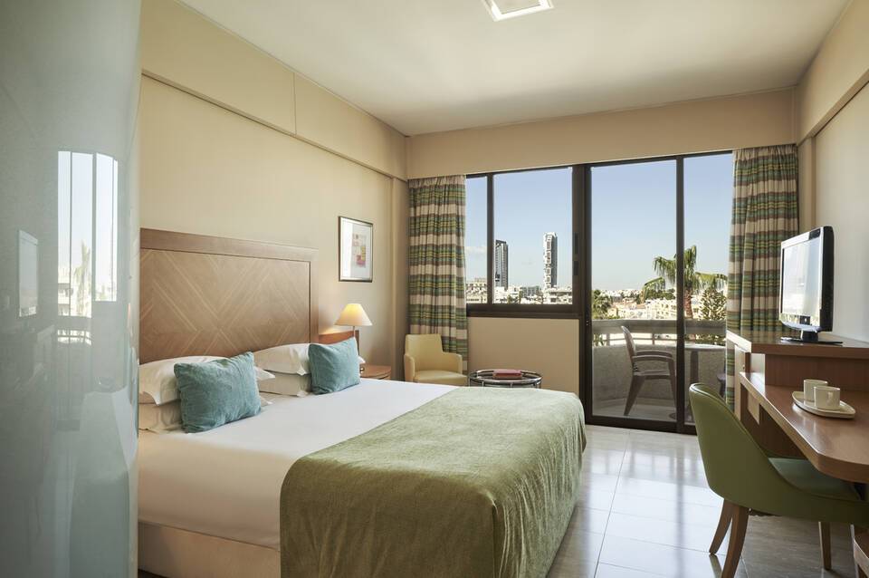 Atlantica Oasis Hotel 5