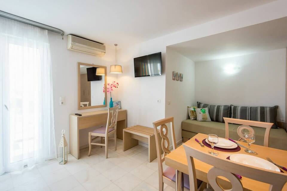 Dimamiel Malia Inn 3