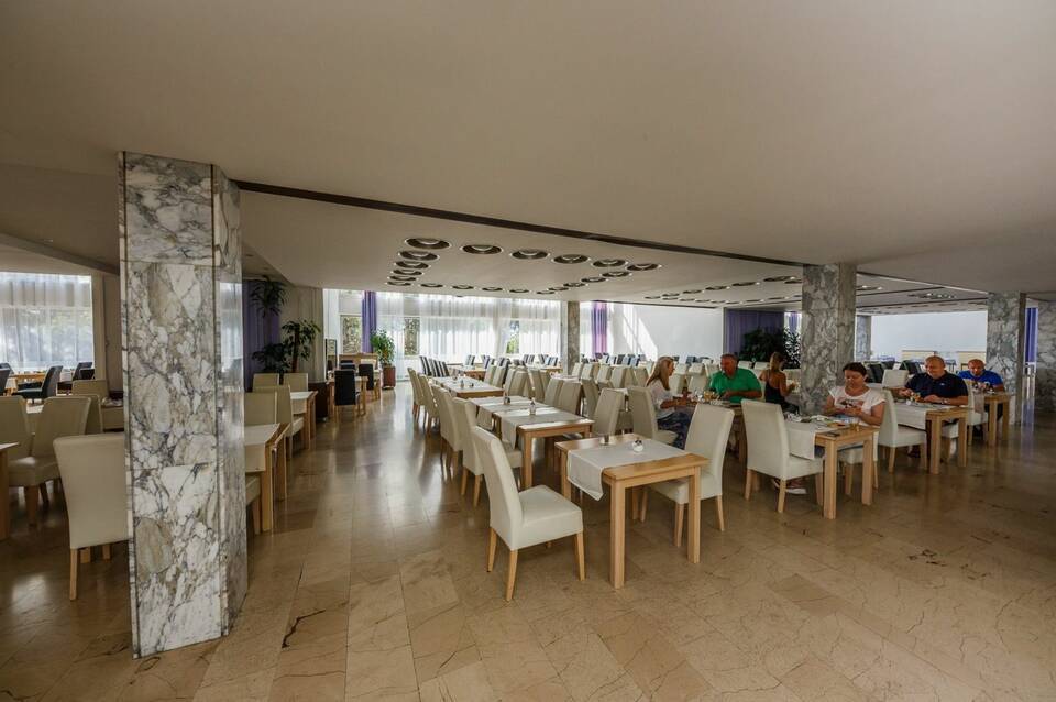 Hotel Medena 4