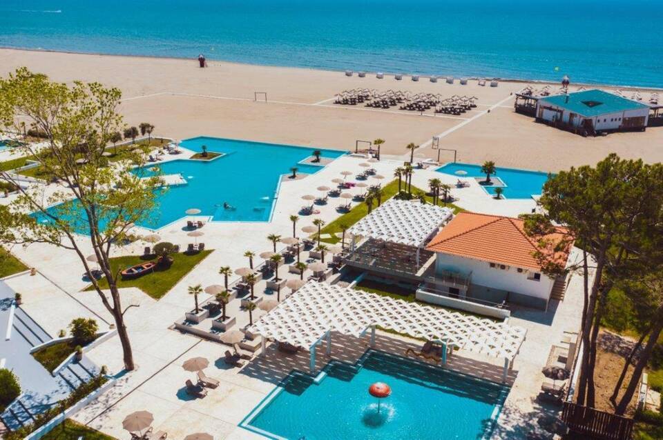 Azul Beach Resort Montenegro 2