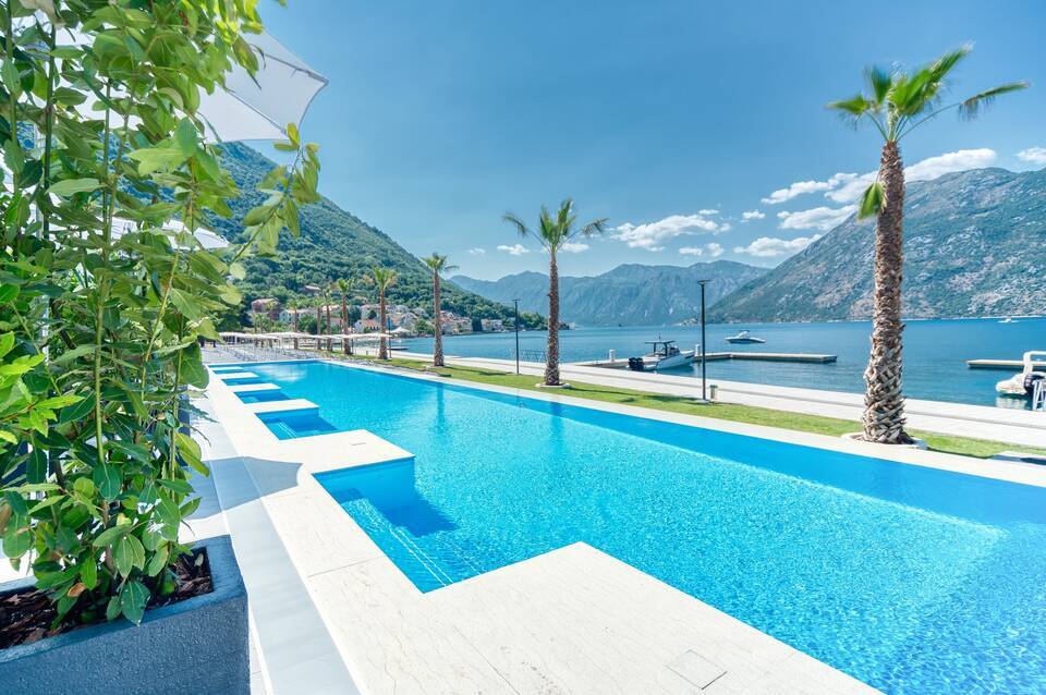Hyatt Regency Kotor Bay Resort 2