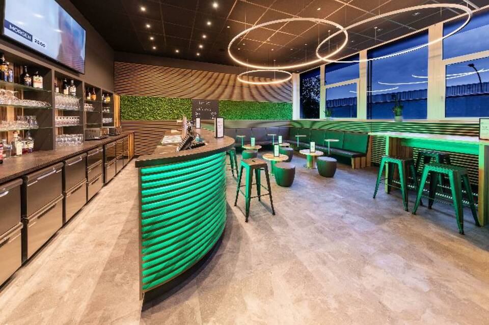 AMH Airport-Messe-Hotel Stuttgart 4