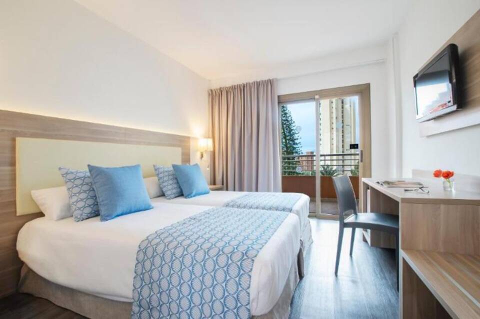 Hotel Benidorm East by Pierre & Vacances 4