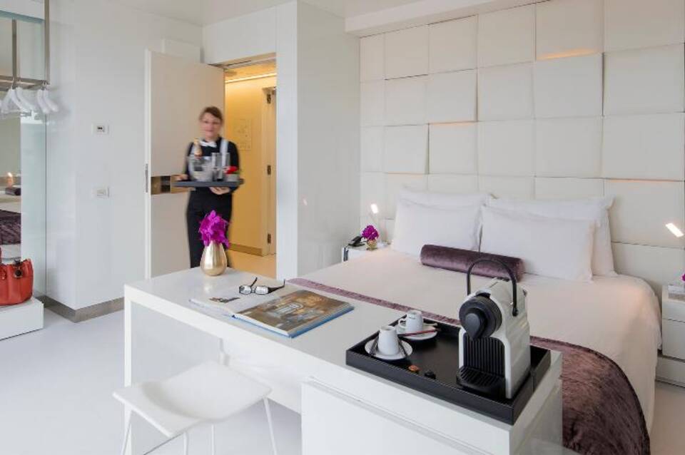 Hotel Arconte 1