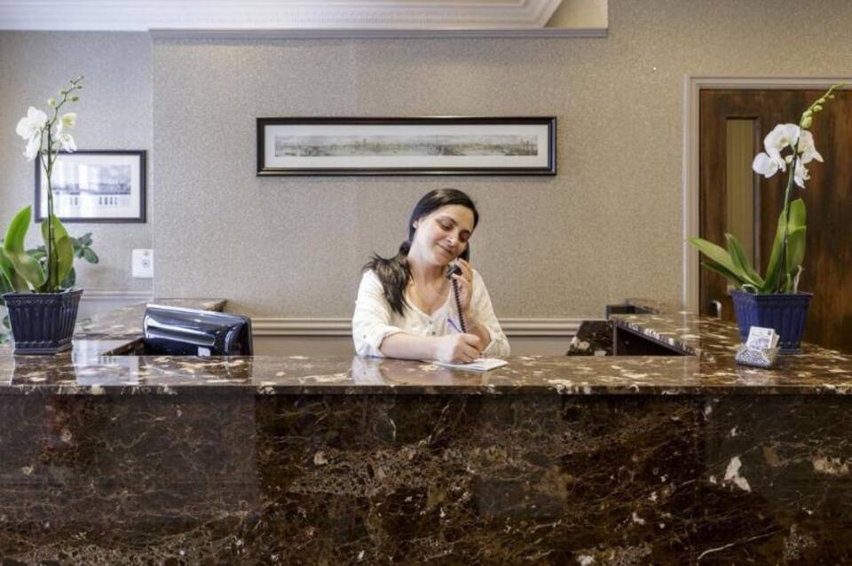 The Princes Square Hotel 2