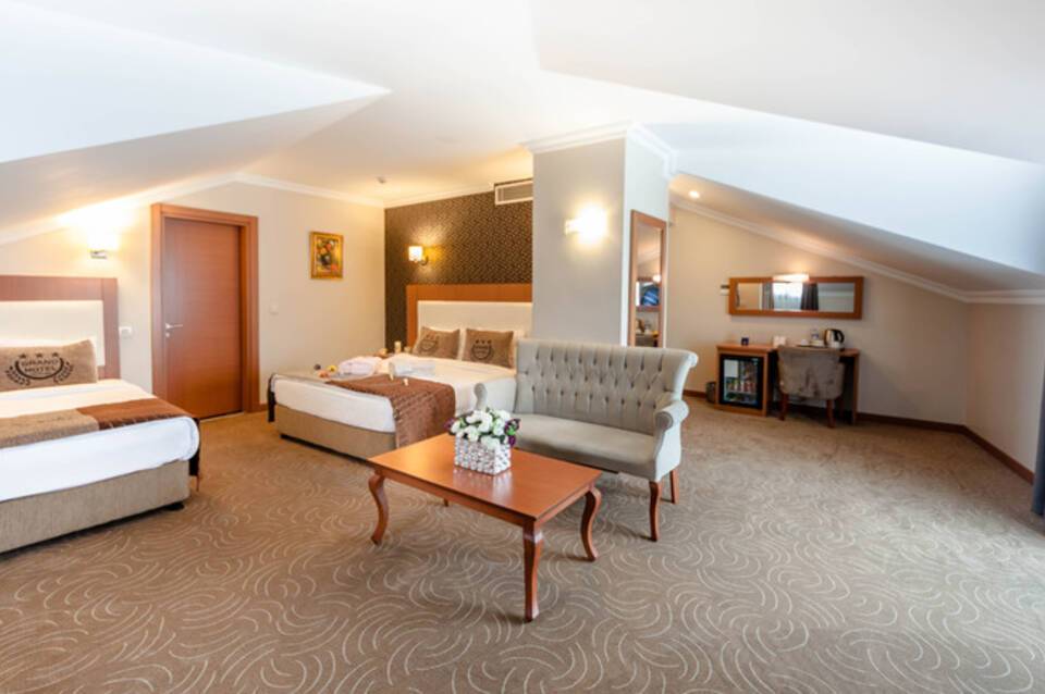 Grand Hotel Avcilar 1