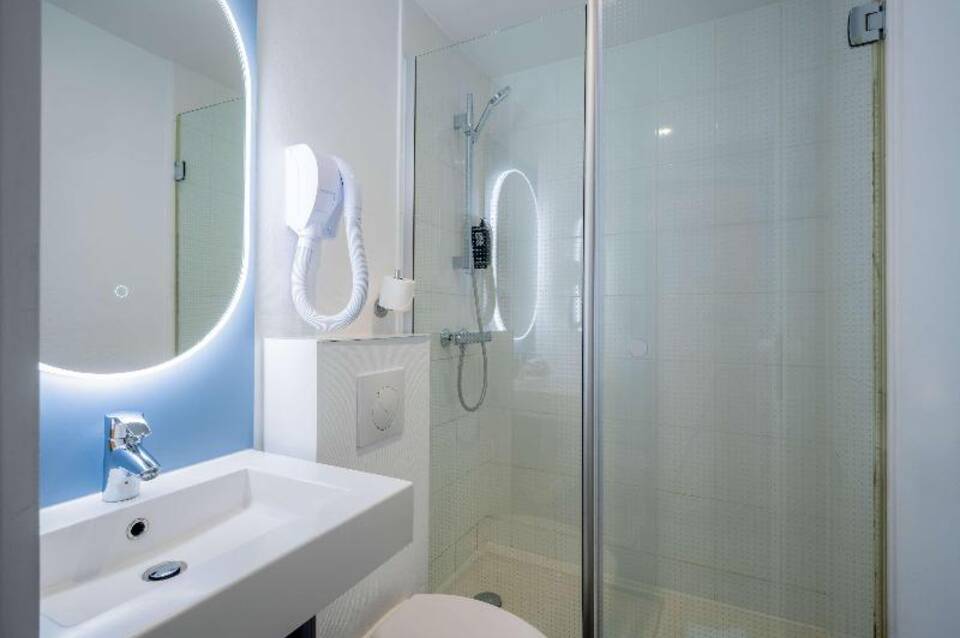 Hotel ibis Paris Père Lachaise 3