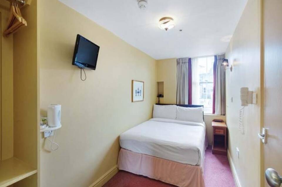 Park Avenue Inn Craven Hotel 1